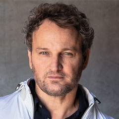 Jason Clarke